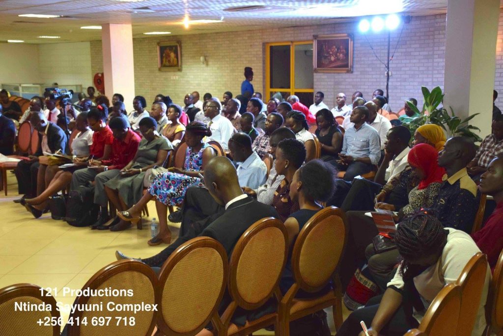 Author's-Forum-Gathering-photo